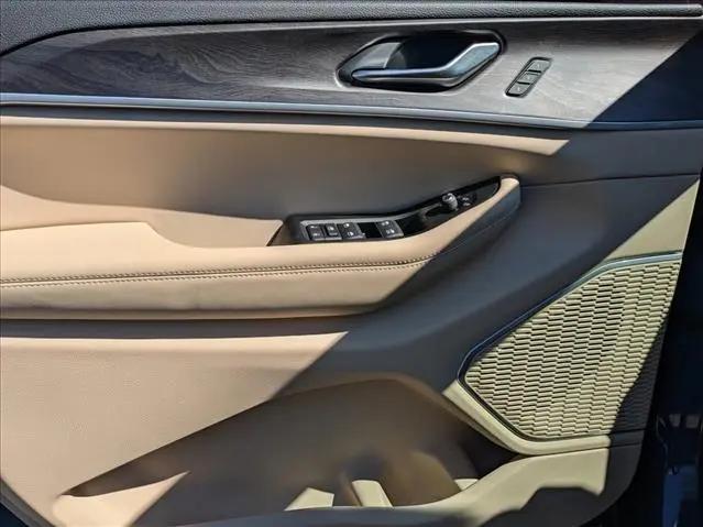 2026 Jeep Grand Cherokee Limited 4x2