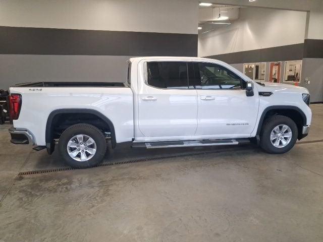 2026 GMC Sierra 1500 Crew Cab, Short Bed, SLE, 4WD