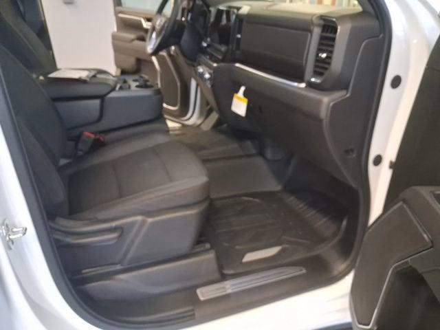 2026 GMC Sierra 1500 Crew Cab, Short Bed, SLE, 4WD