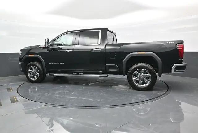 2025 GMC Sierra 3500HD 4WD Crew Cab Standard Bed SLT