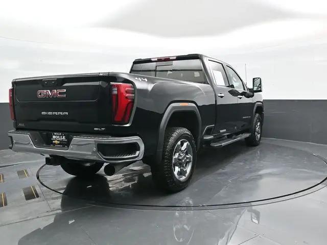 2025 GMC Sierra 3500HD 4WD Crew Cab Standard Bed SLT
