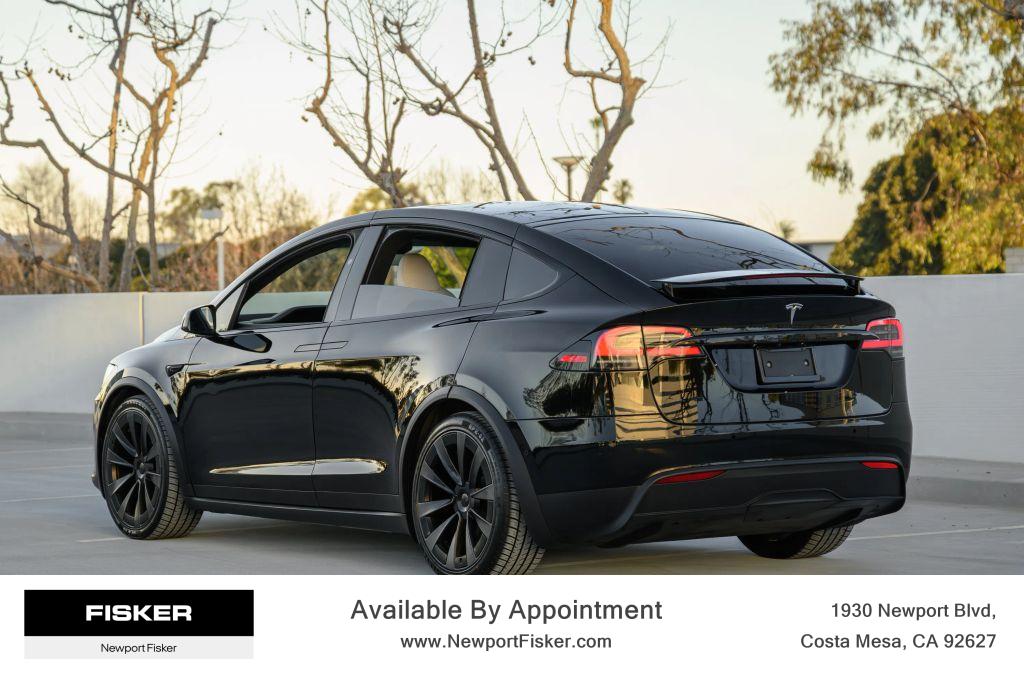 2022 Tesla Model X Long Range - Photo 10
