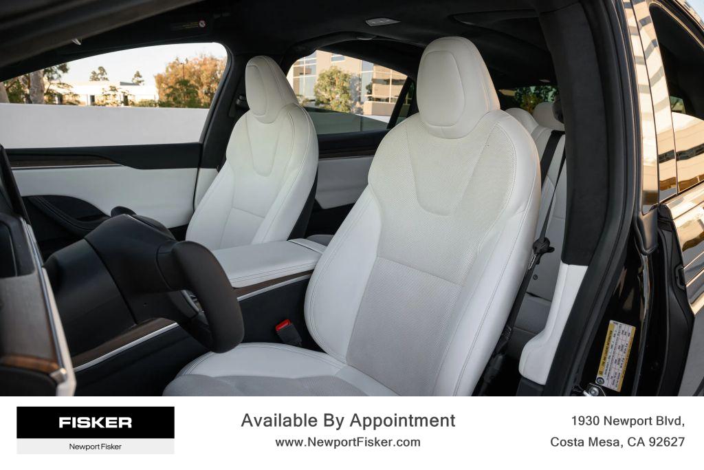 2022 Tesla Model X Long Range - Photo 15