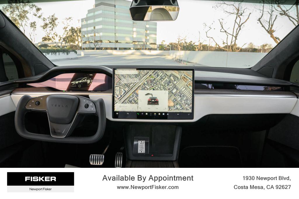 2022 Tesla Model X Long Range - Photo 21