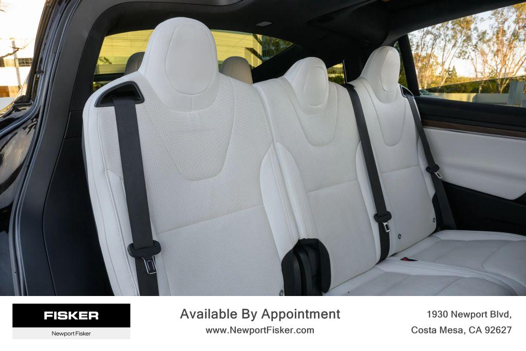 2022 Tesla Model X Long Range - Photo 30