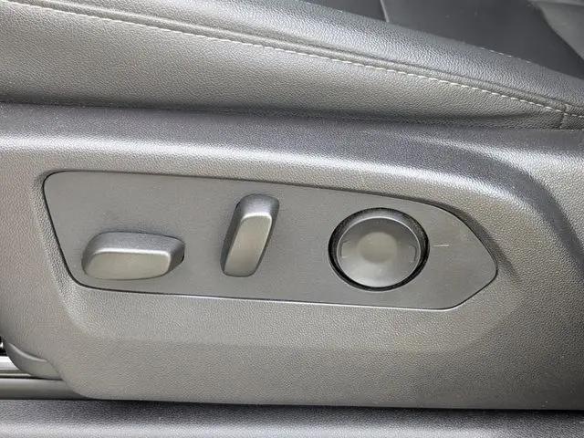 2024 Chevrolet Silverado 1500 4WD Crew Cab Short Bed RST