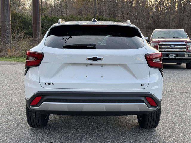 2026 Chevrolet Trax FWD LT