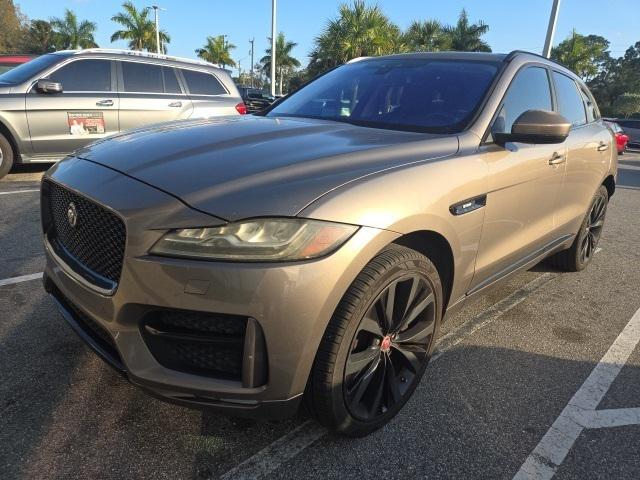 2017 Jaguar F-PACE 35t R-Sport