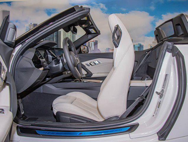 2026 BMW Z4 sDrive30i