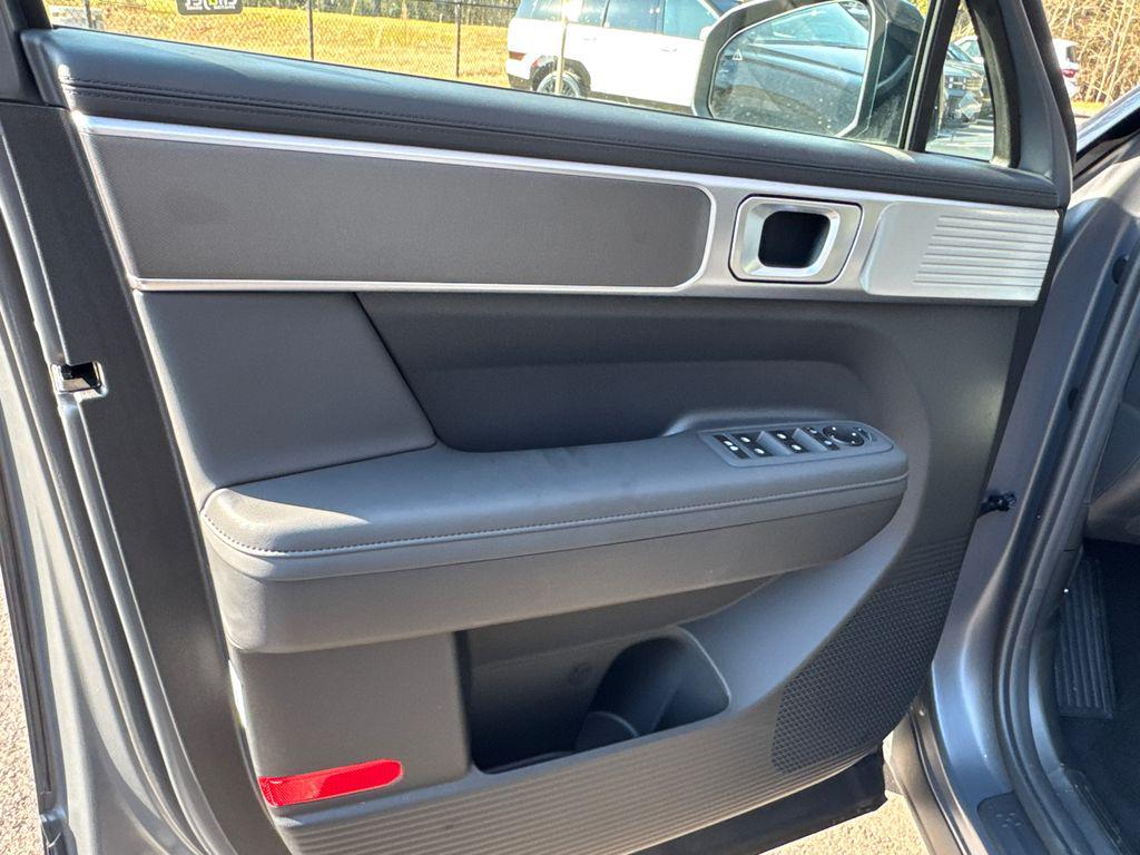 New 2026 Gray HYUNDAI XRT AWD image 10