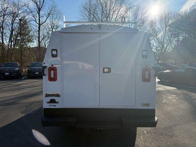 2026 Ford E-350 Cutaway Base