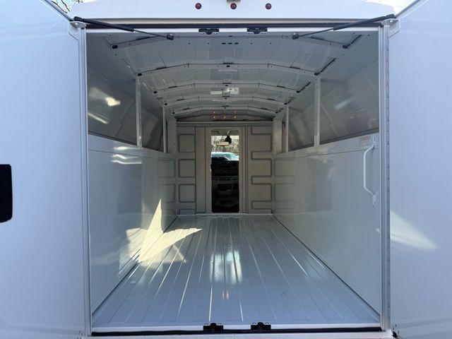 2026 Ford E-350 Cutaway Base