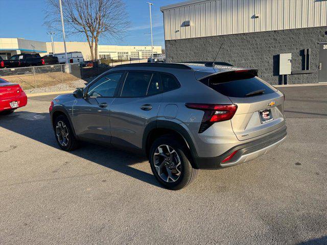2025 Chevrolet Trax FWD LT