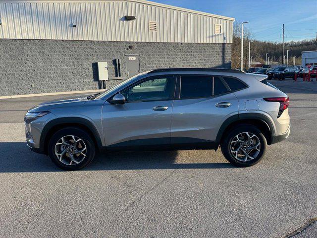 2025 Chevrolet Trax FWD LT