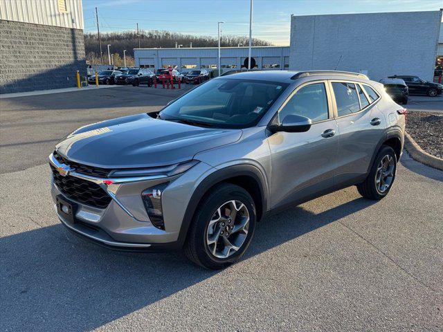 2025 Chevrolet Trax FWD LT