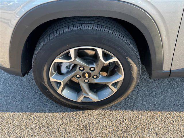 2025 Chevrolet Trax FWD LT