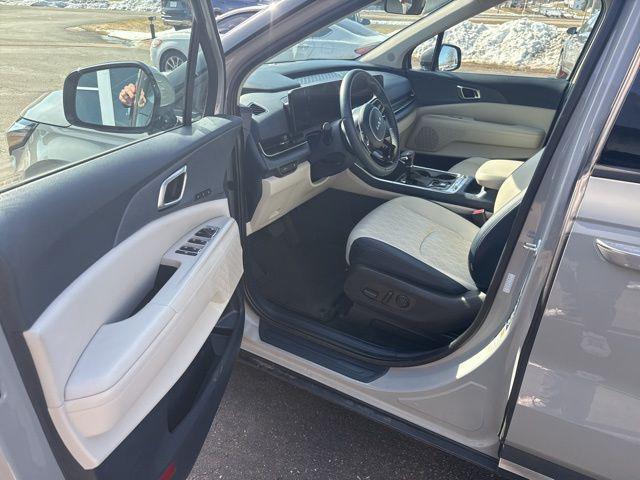 2025 Kia Carnival MPV SX