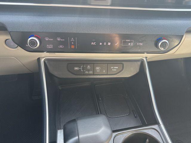 2025 Kia Carnival MPV SX