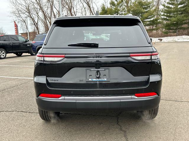 2026 Jeep Grand Cherokee Altitude 4x4