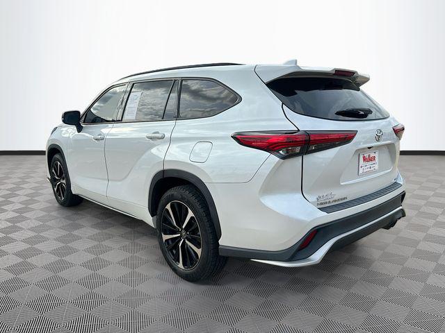 2022 Toyota Highlander XSE - Photo 5