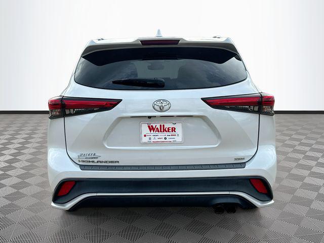 2022 Toyota Highlander XSE - Photo 6