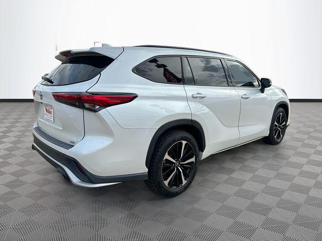 2022 Toyota Highlander XSE - Photo 7