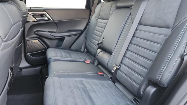 2026 Mitsubishi Outlander SE 1.5T 2WD