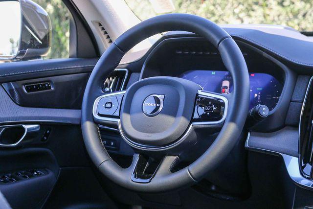 2026 Volvo XC90 Plug-In Hybrid Ultra, T8 AWD, Electric/Gasoline, Bright, 7 Seats