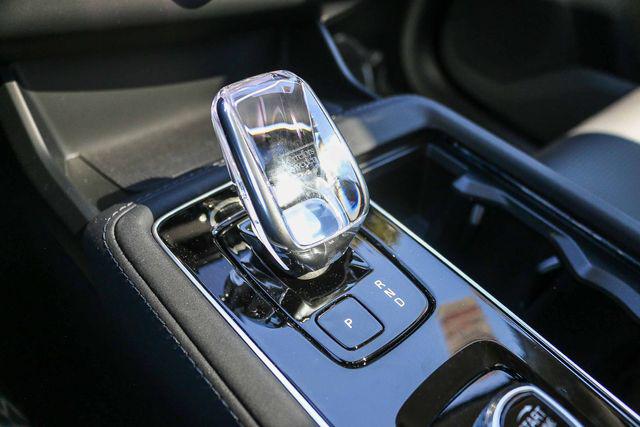 2026 Volvo XC90 Plug-In Hybrid Ultra, T8 AWD, Electric/Gasoline, Bright, 7 Seats