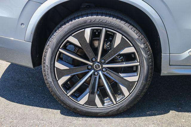 2026 Volvo XC90 Plug-In Hybrid Plus, T8 AWD, Electric/Gasoline, Bright, 7 Seats