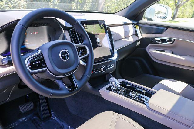 2026 Volvo XC90 Plug-In Hybrid Plus, T8 AWD, Electric/Gasoline, Bright, 7 Seats
