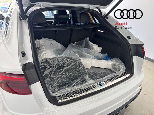 2026 Audi Q8 Premium Plus 55 TFSI quattro Tiptronic