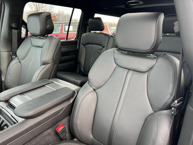 2026 Jeep Grand Wagoneer 4x4