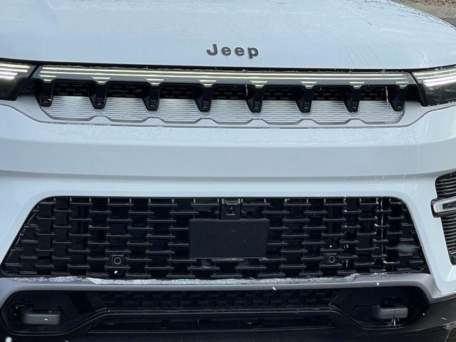 2026 Jeep Grand Wagoneer 4x4