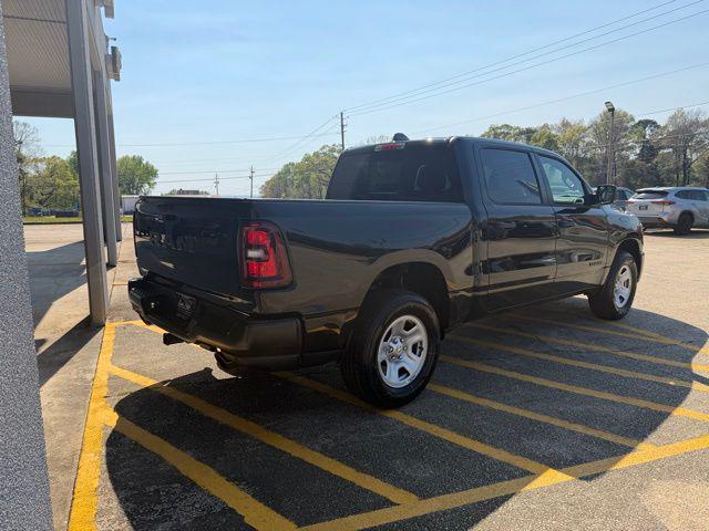 2026 Ram 1500 Big Horn Crew Cab 4x2 5'7" Box