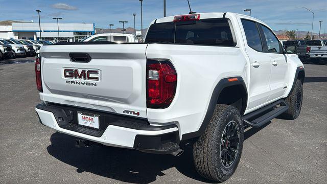 2026 GMC Canyon AT4, 4WD