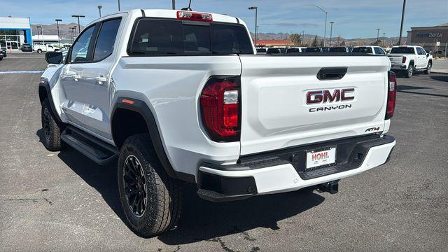 2026 GMC Canyon AT4, 4WD