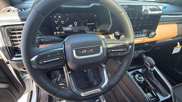 2026 GMC Canyon AT4, 4WD