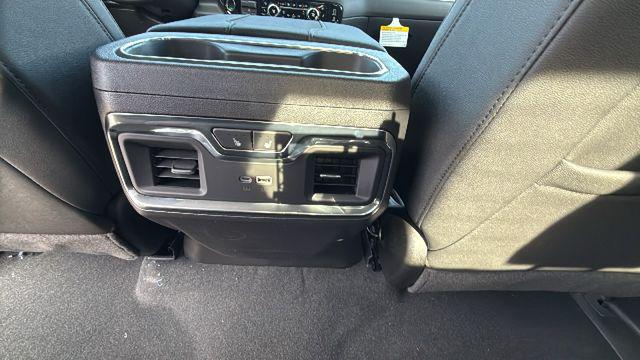 2026 GMC Sierra 1500 Crew Cab, Short Bed, SLT, 4WD