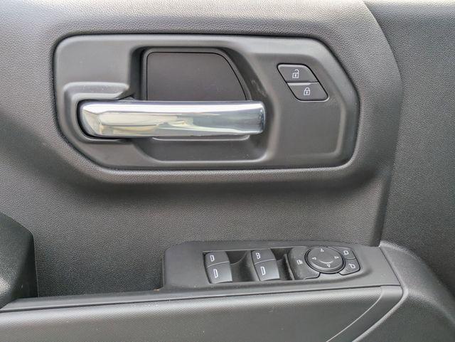 2026 GMC Sierra 1500 Crew Cab, Short Bed, Pro, 4WD