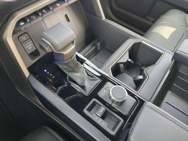 2026 Toyota Tundra SR5 CrewMax 5.5' Bed