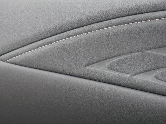 2025 Lexus RX 450h+ Luxury