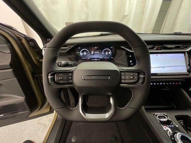 2026 Jeep Cherokee Overland 4x4