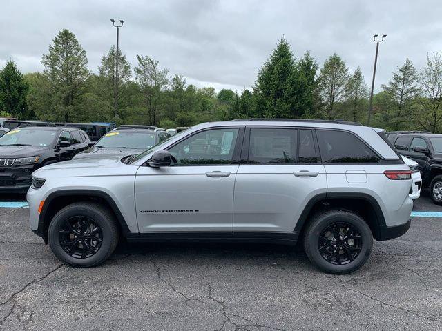 2026 Jeep Grand Cherokee GRAND CHEROKEE LAREDO ALTITUDE 4X4 2026 Jeep Grand Cherokee GRAND CHEROKEE LAREDO ALTITUDE 4X4