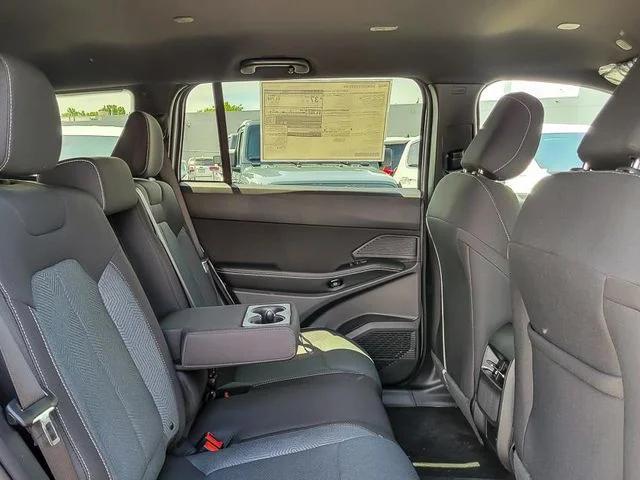 2026 Jeep Cherokee Laredo 4x4
