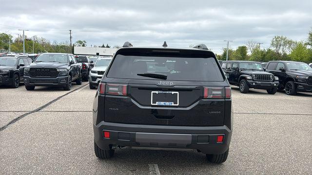 2026 Jeep Cherokee Laredo 4x4