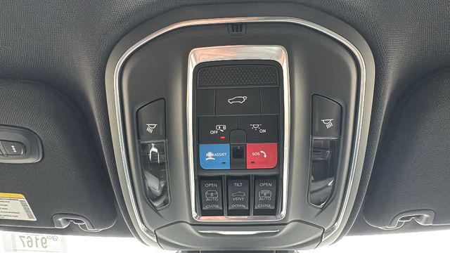 2026 Jeep Cherokee Overland 4x4
