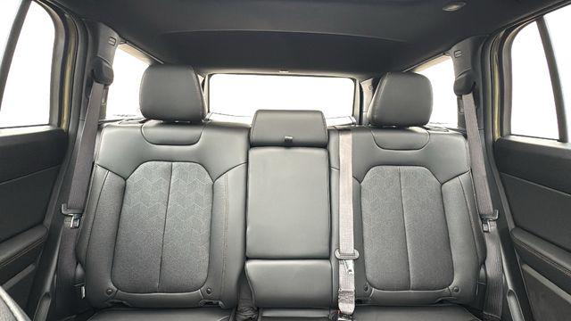 2026 Jeep Cherokee Overland 4x4