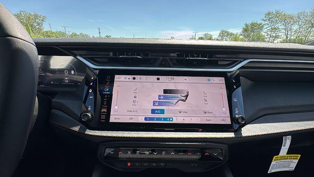 2026 Jeep Cherokee Overland 4x4