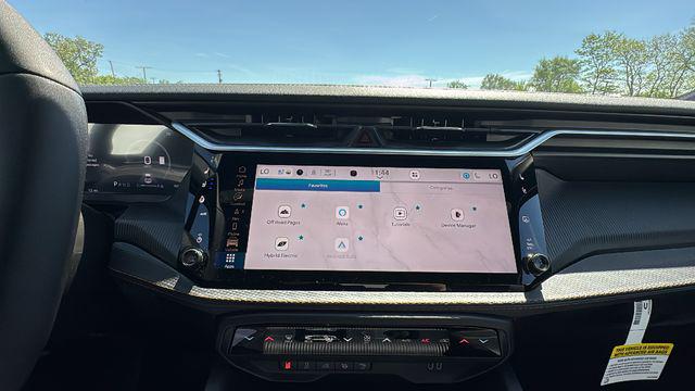 2026 Jeep Cherokee Overland 4x4